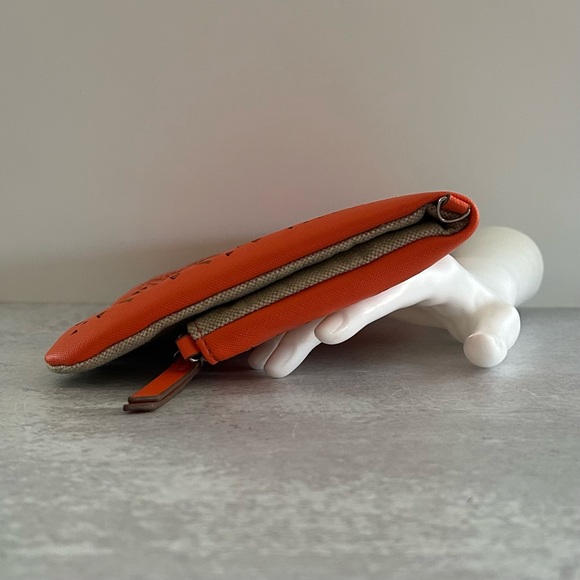 Stella & Dot Waverly Petite Convertible Crossbody Bag Natural Linen/Fresh Orange - Picture 7 of 16